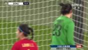 门将潘红艳出球失误！图恩轻松破门，英格兰7-0领先中国女足！